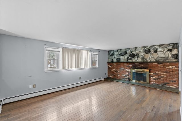 323 Flagg St 2, Bridgewater, MA 02324