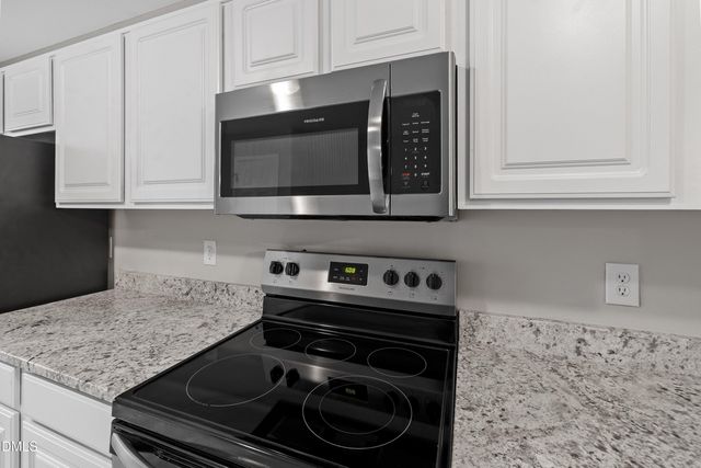 140 Melksham Road, Wake Forest, NC 27587