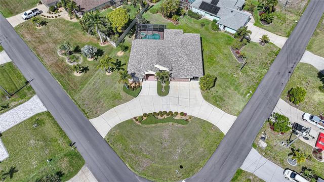 176 MEDALIST ROAD, Rotonda West, FL 33947