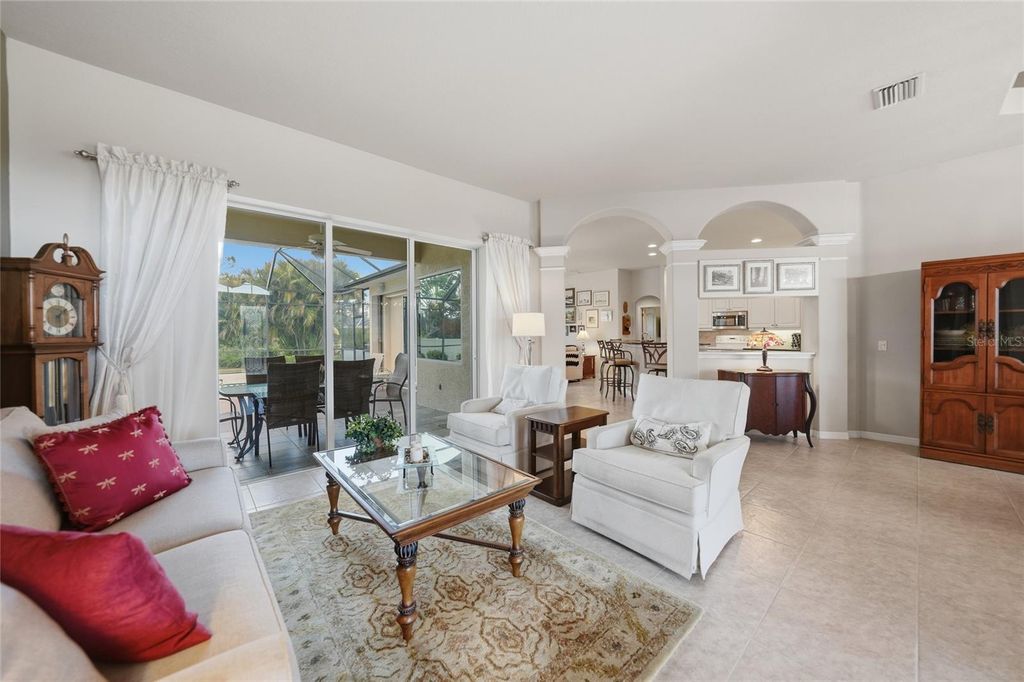 Image 7 of property listing at 176 MEDALIST ROAD, Rotonda West, FL 33947