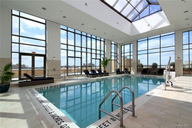 175 Huguenot Street 1604, New Rochelle, NY 10801