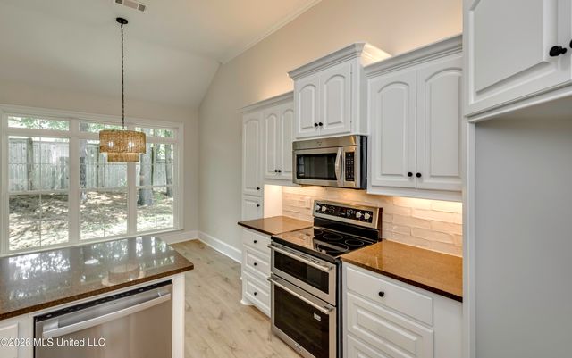 248 Oak Park Drive, Madison, MS 39110