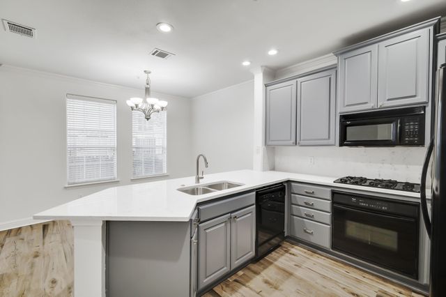 2540 Corbeau Drive, Irving, TX 75038