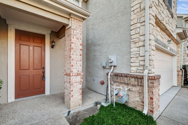 2540 Corbeau Drive, Irving, TX 75038