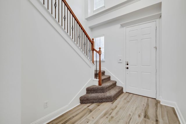 2540 Corbeau Drive, Irving, TX 75038