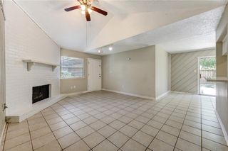 212 Quaker Drive B3, Friendswood, TX 77546