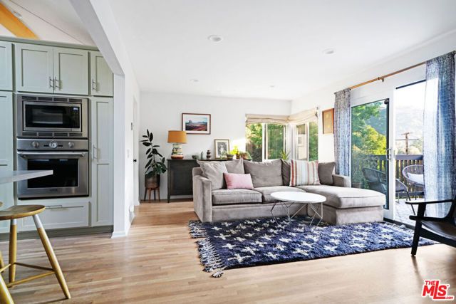 25761 Vista Verde Drive, Calabasas, CA 91302