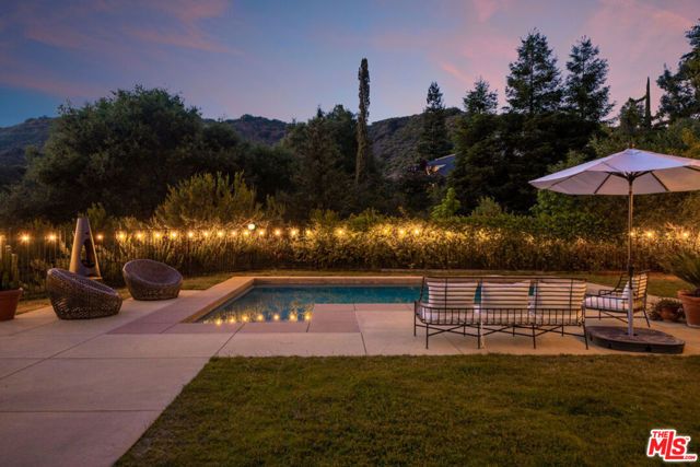 25761 Vista Verde Drive, Calabasas, CA 91302