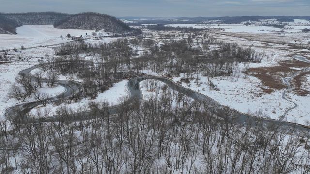 28730 Mickle Street, Gotham, WI 53540