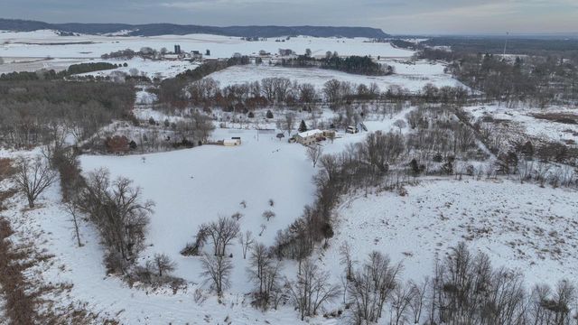 28730 Mickle Street, Gotham, WI 53540