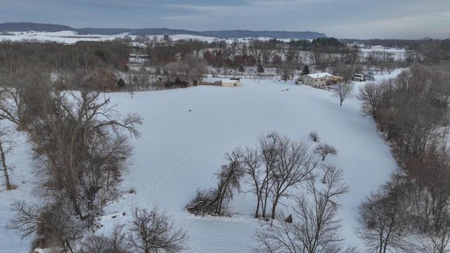 28730 Mickle Street, Gotham, WI 53540