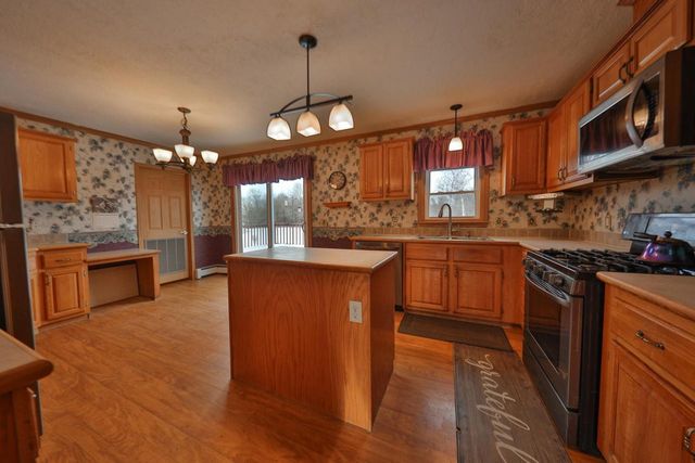 28730 Mickle Street, Gotham, WI 53540