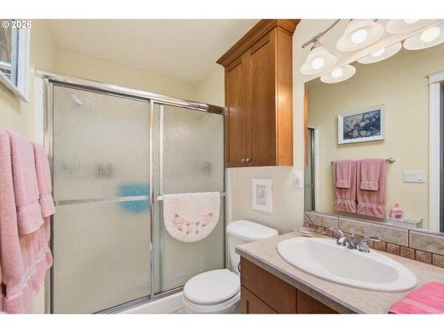 3772 GRACIE Pl, Longview, WA 98632