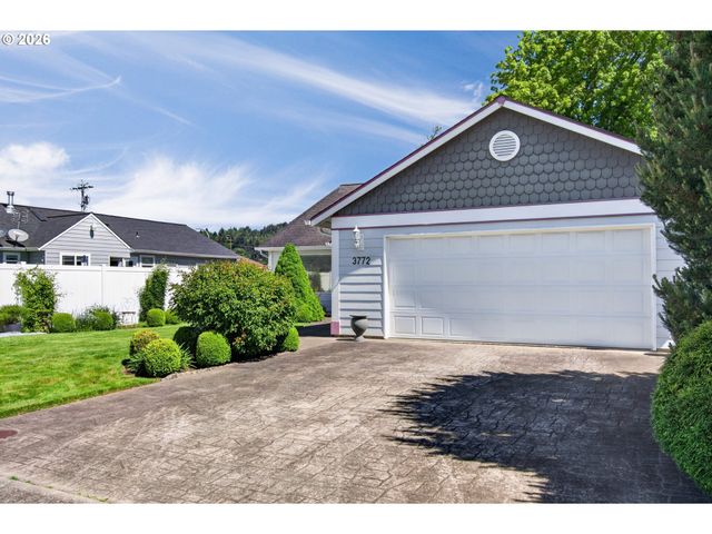 3772 GRACIE Pl, Longview, WA 98632