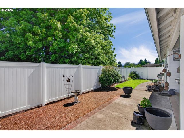 3772 GRACIE Pl, Longview, WA 98632