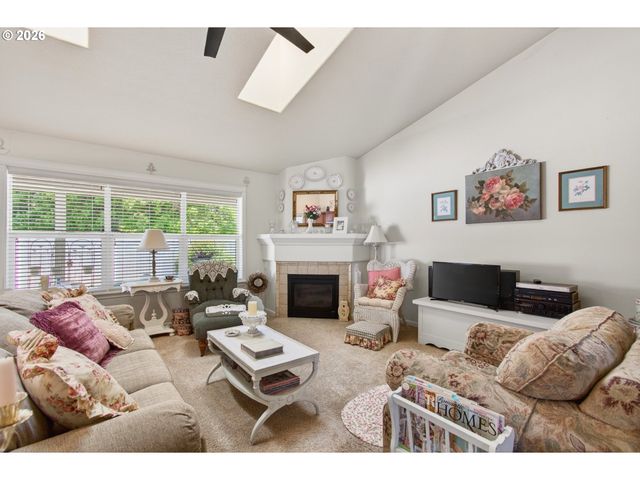 3772 GRACIE Pl, Longview, WA 98632