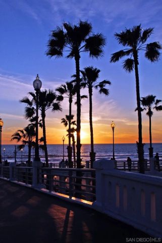 355 N Cleveland Street, Oceanside, CA 92054