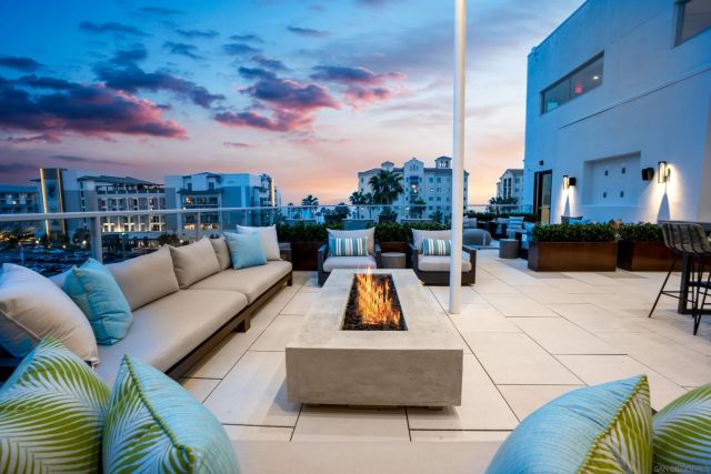 355 N Cleveland Street, Oceanside, CA 92054