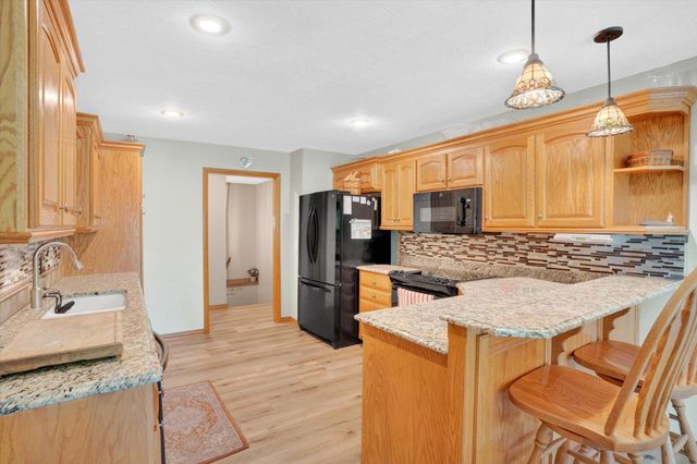 300 Alice Place, Ozark, MO 65721