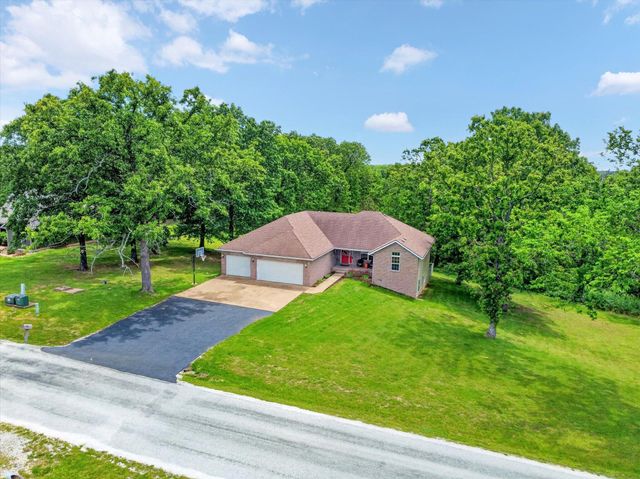300 Alice Place, Ozark, MO 65721