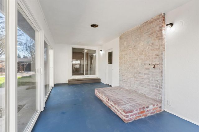 1713 Wolverine Way, Modesto, CA 95355