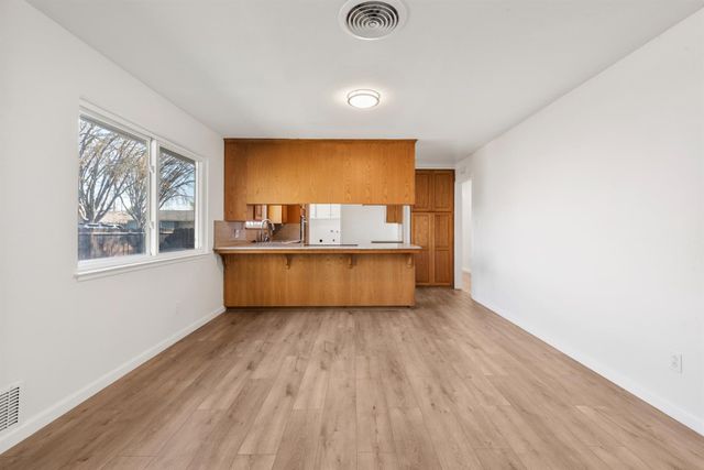 1713 Wolverine Way, Modesto, CA 95355