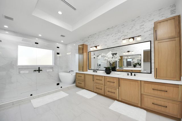 605 W Clay Street, Houston, TX 77019