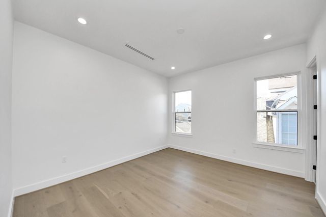 605 W Clay Street, Houston, TX 77019