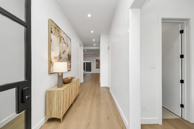 605 W Clay Street, Houston, TX 77019