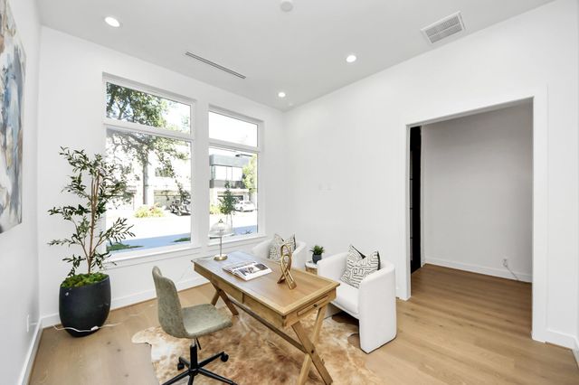 605 W Clay Street, Houston, TX 77019