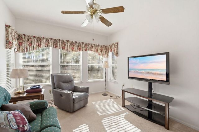 44 Summerhill Drive, Manahawkin, NJ 08050