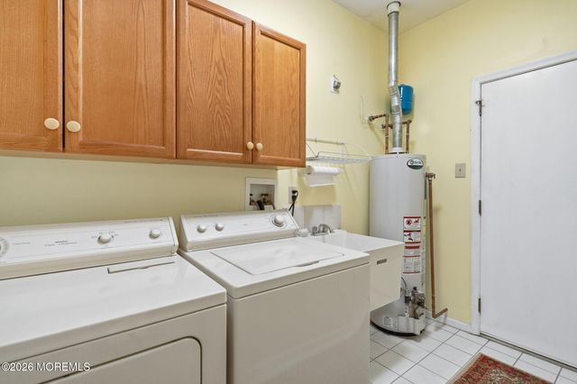 44 Summerhill Drive, Manahawkin, NJ 08050