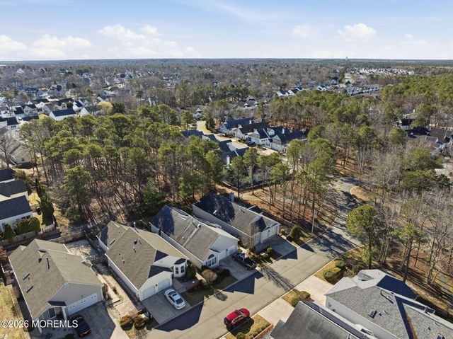 44 Summerhill Drive, Manahawkin, NJ 08050