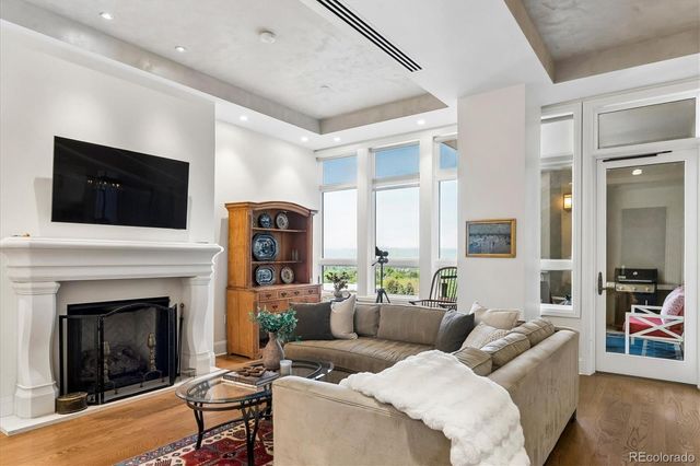 5455 Landmark Place 712, Greenwood Village, CO 80111