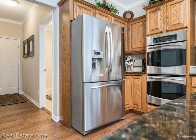 54035 Scarboro Way, Shelby Twp, MI 48316