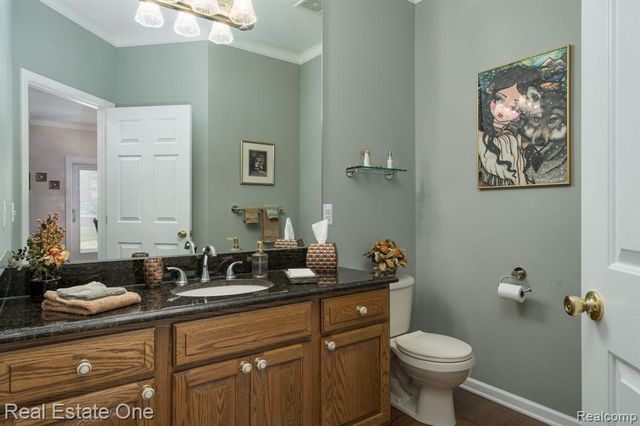 54035 Scarboro Way, Shelby Twp, MI 48316