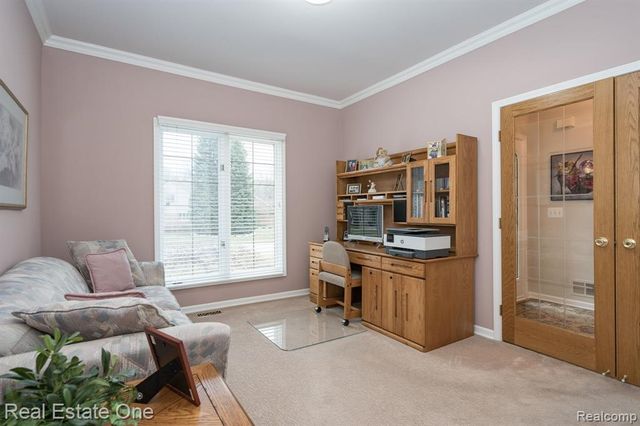 54035 Scarboro Way, Shelby Twp, MI 48316