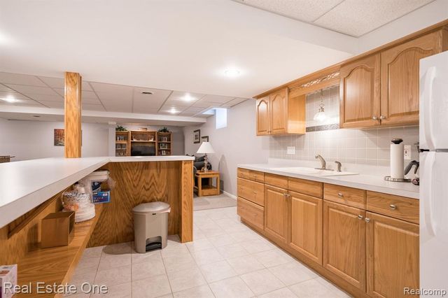 54035 Scarboro Way, Shelby Twp, MI 48316