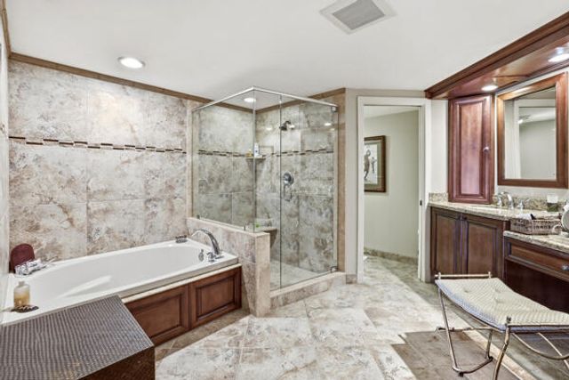 1141 Marine Way E H2l, North Palm Beach, FL 33408