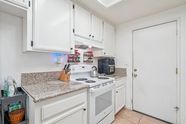 3349 Bow Mar Ct, Cameron Park, CA 95682