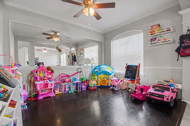 130 Yosemite Lane, Terrell, TX 75160