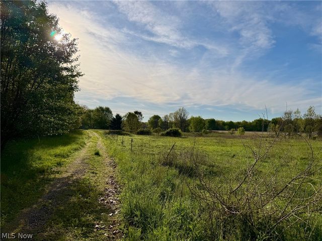 9200 Horn Road, Windham, OH 44288