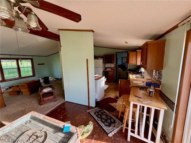9200 Horn Road, Windham, OH 44288