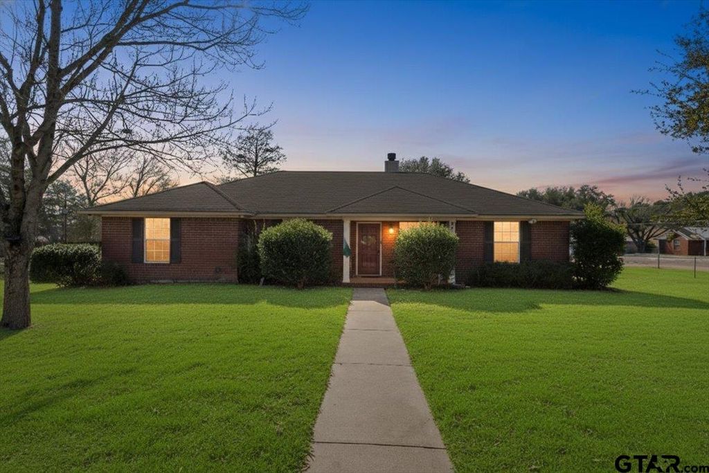 14716 Fox Ridge, Tyler, TX 75709