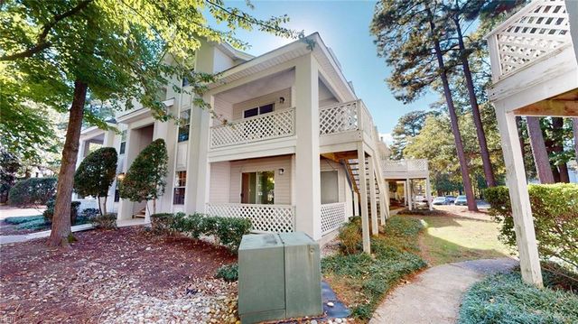 725 Inlet Quay Apt C, Chesapeake, VA 23320