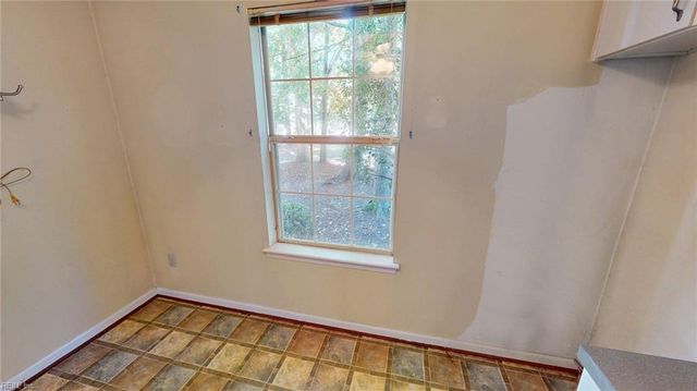 725 Inlet Quay Apt C, Chesapeake, VA 23320