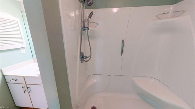 725 Inlet Quay Apt C, Chesapeake, VA 23320