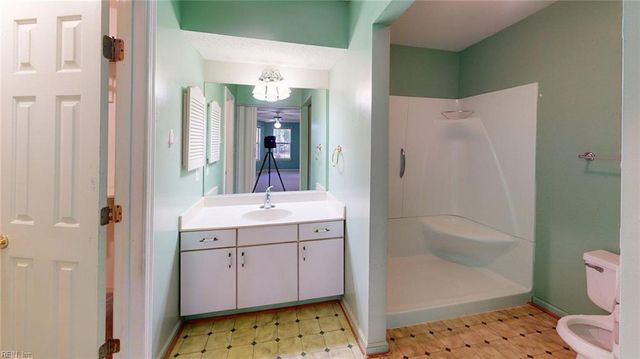 725 Inlet Quay Apt C, Chesapeake, VA 23320