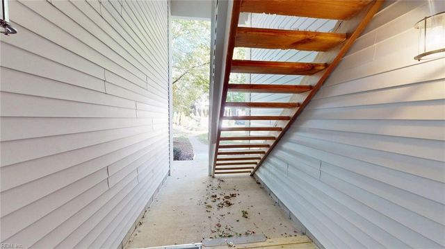 725 Inlet Quay Apt C, Chesapeake, VA 23320