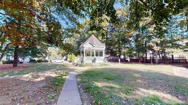 725 Inlet Quay Apt C, Chesapeake, VA 23320